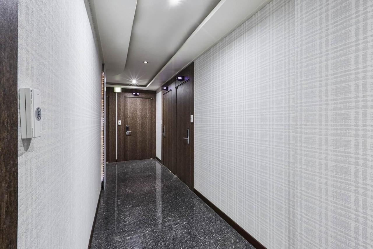 Galleria Hotel Suwon Exterior foto