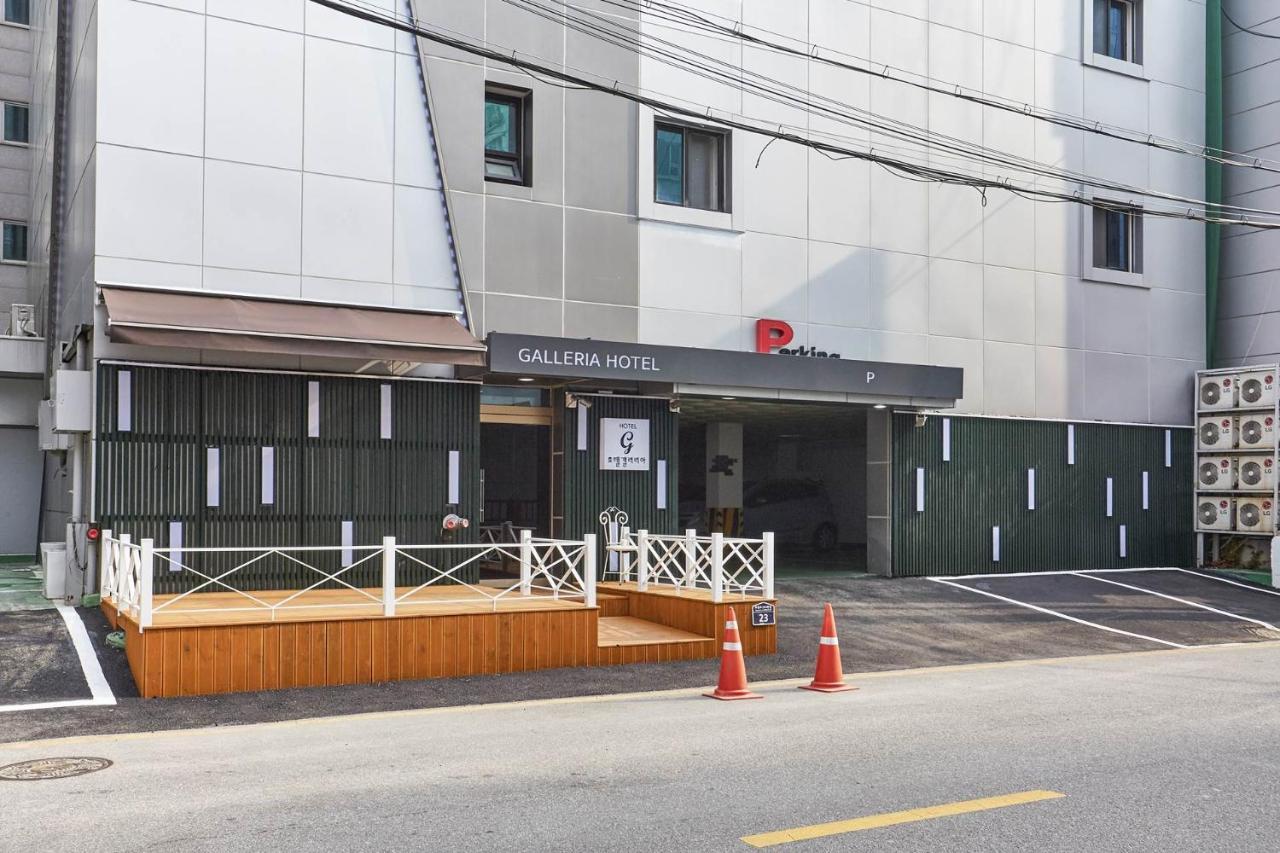Galleria Hotel Suwon Exterior foto