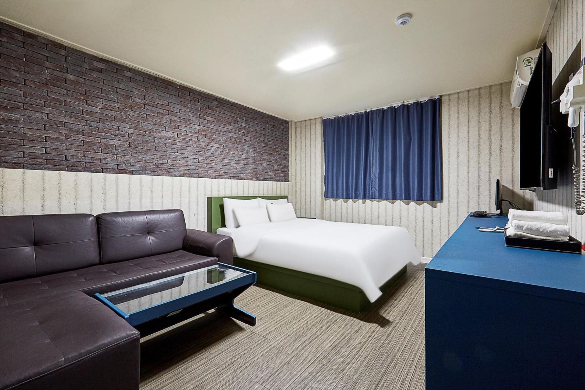 Galleria Hotel Suwon Exterior foto